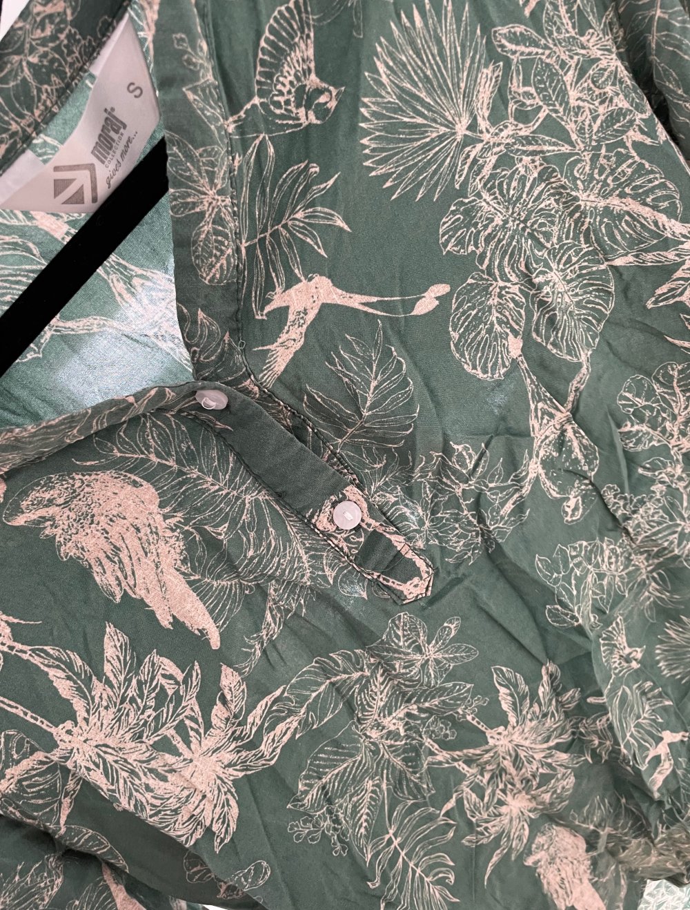 Hemd mit langem Rücken