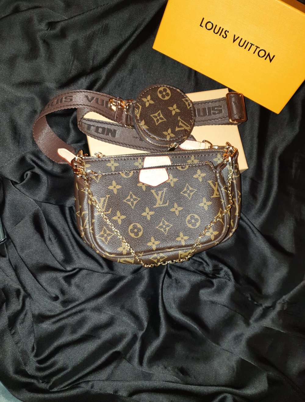 Louis vuitton multi pochette Accessoires