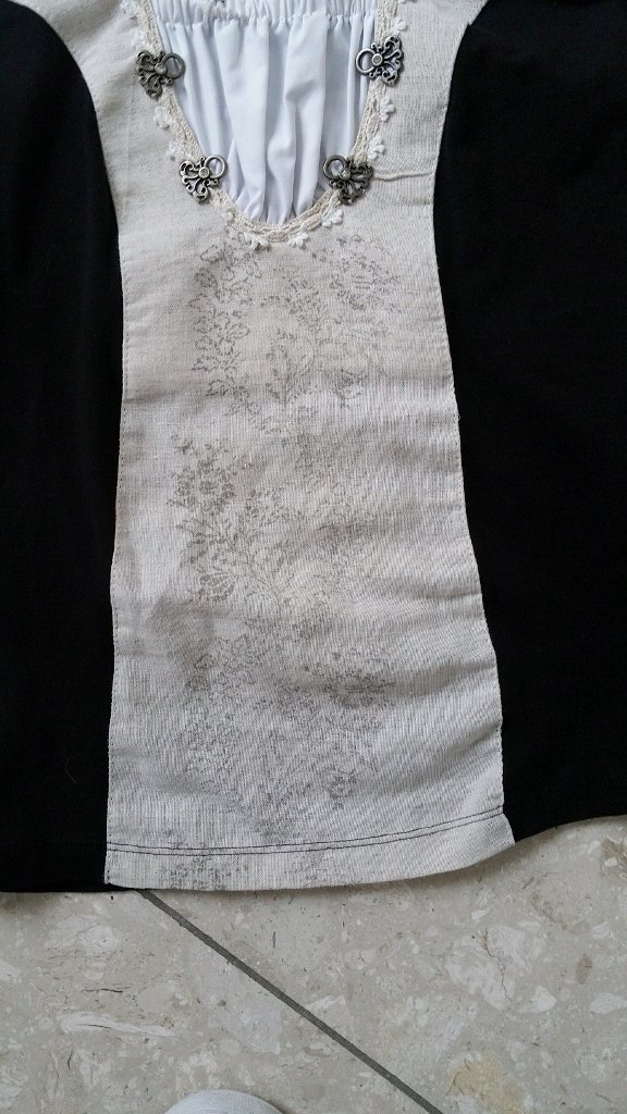 Exclusives Trachtenblusenshirt Gr.42 Stockerpoint 