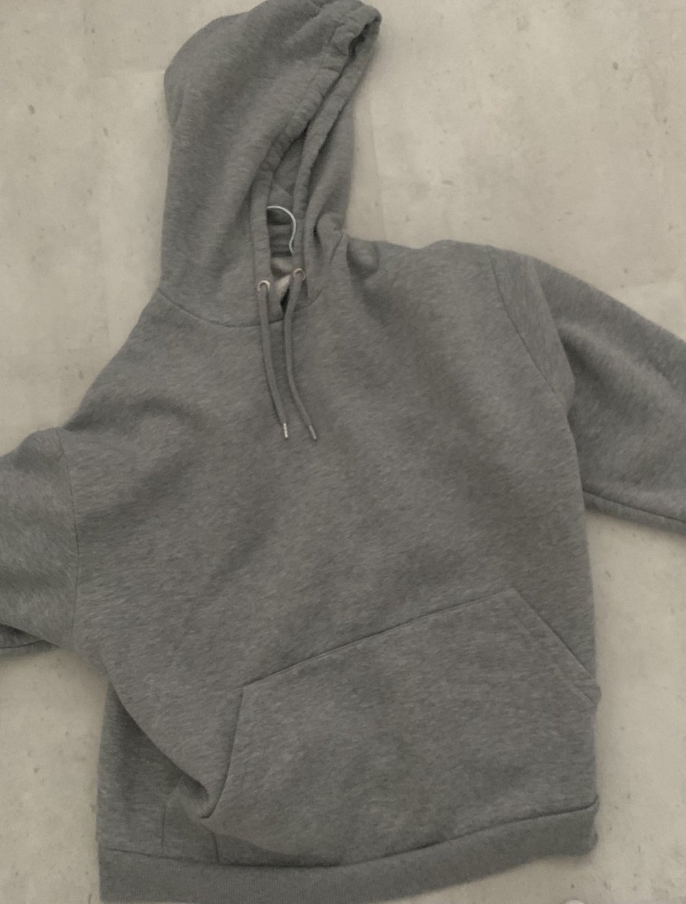 Grauer Basic Pullover