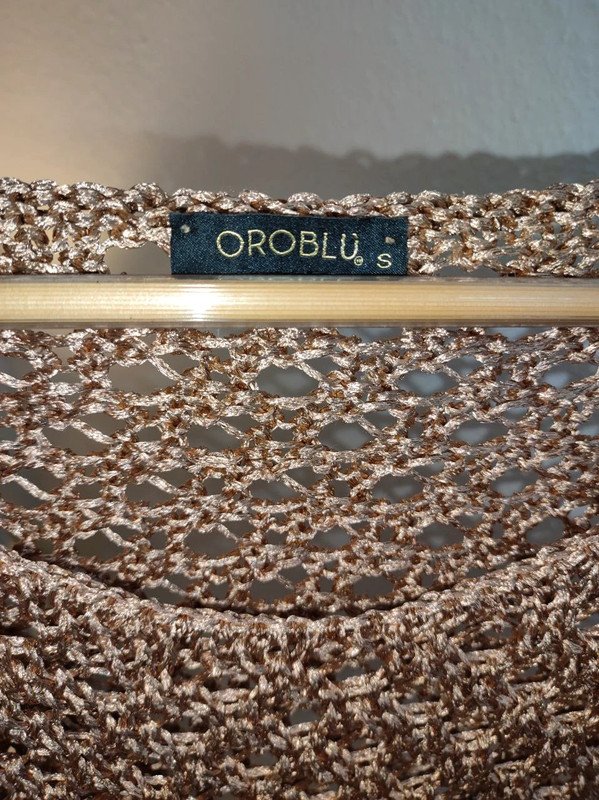 Rarität! Kupferfarbenes Oberteil im Netzmuster