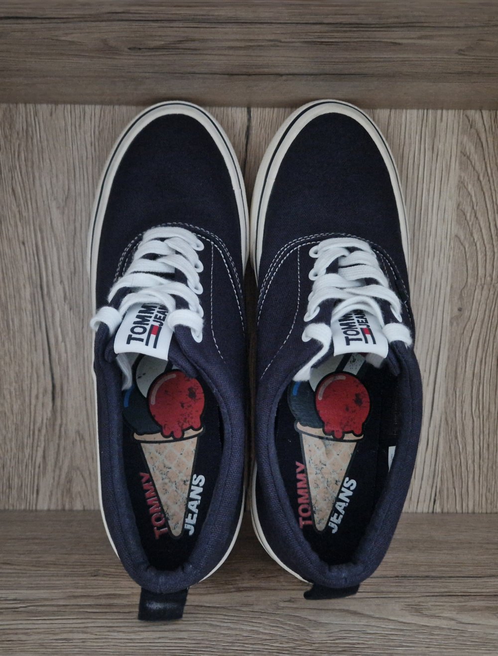 Tommy Jeans Schuhe 41