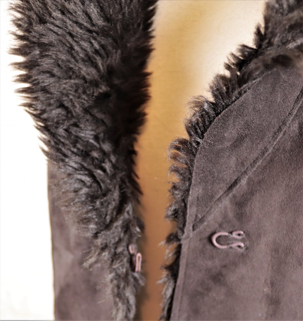 Kuschelig warme Two Face Weste Größe 36 S Dunkelbraun Plüsch Kragen Jacke Velours Wendeweste Winterweste Plüsch Fake Fur
