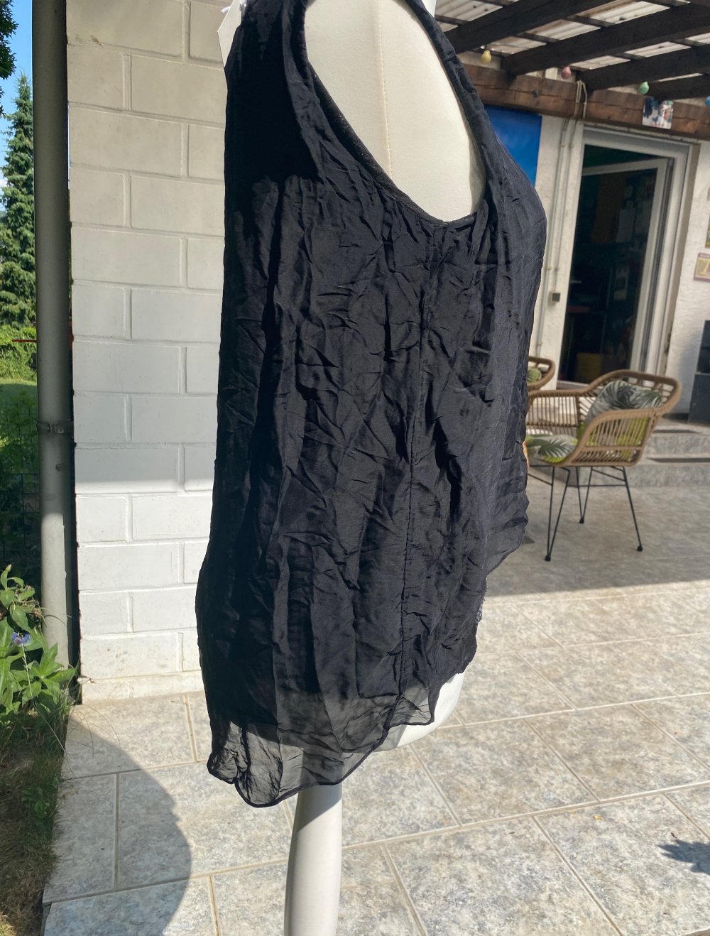 Vokuhila- Oberteil mit Pailetten und Chiffon, 40