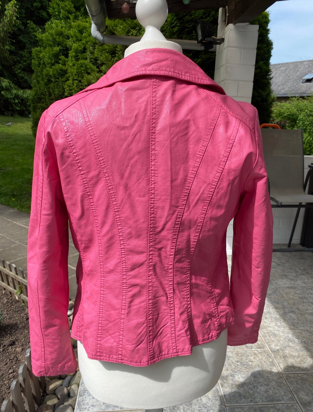 Kunstlederjacke mit Pailetten, 36