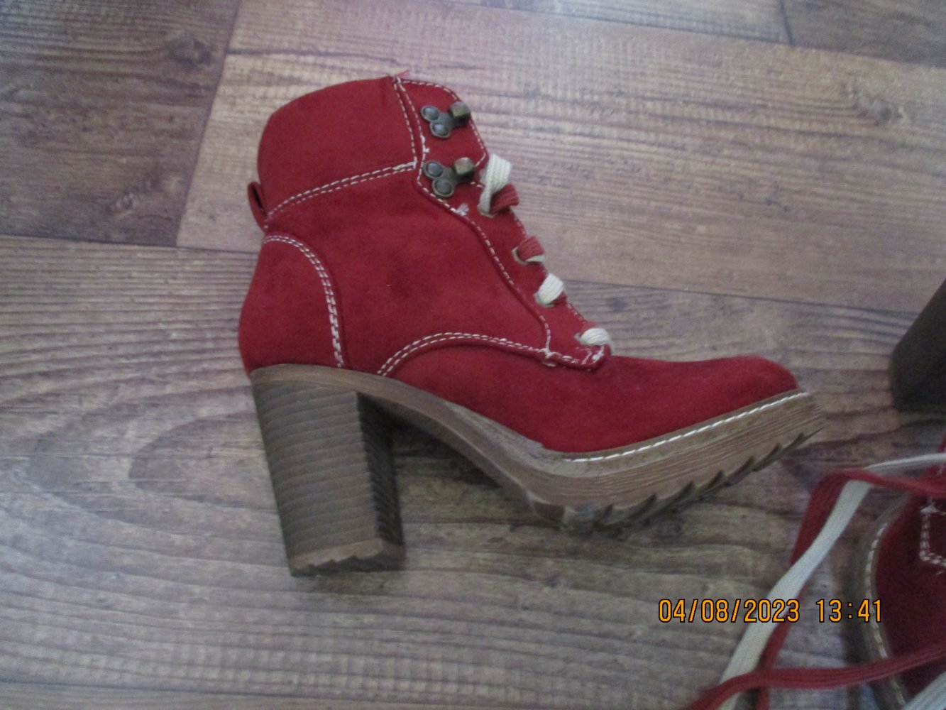 Wildleder-Stiefeletten