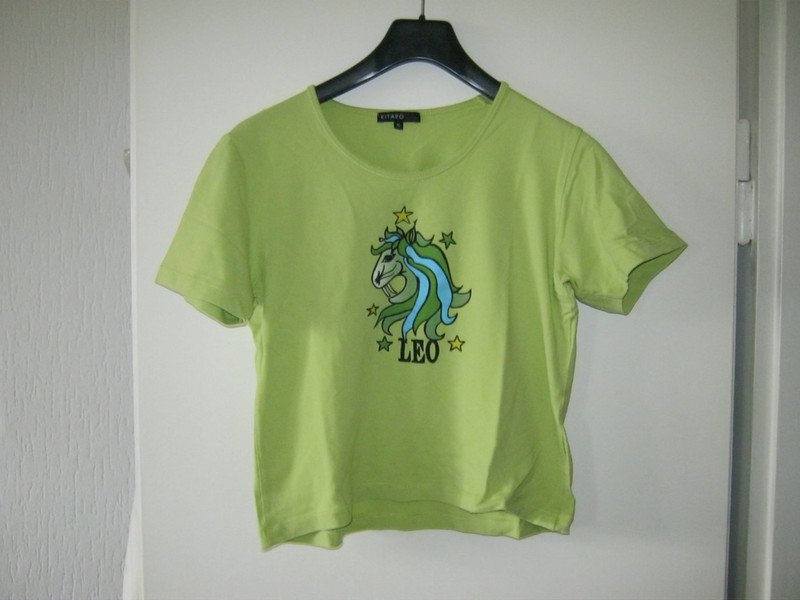 giftgrünes T-Shirt von Kitaro Größe XL