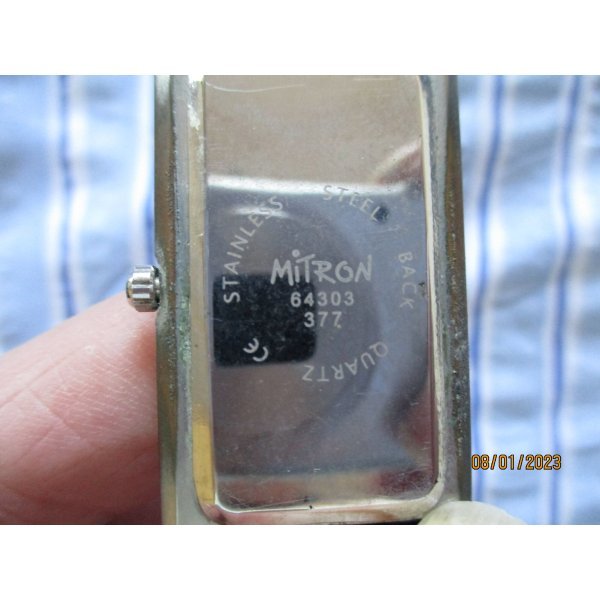 Armbanduhr von Mitron