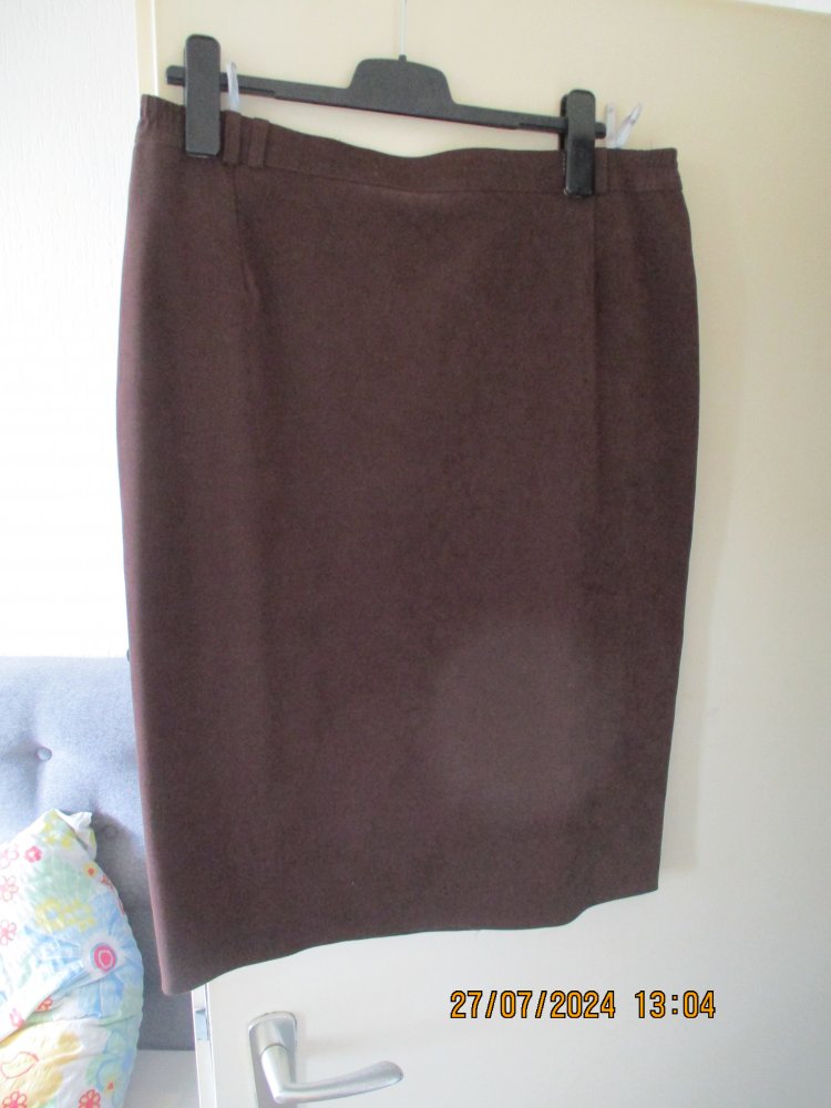 brauner Rock von Sylbo Größe 46
