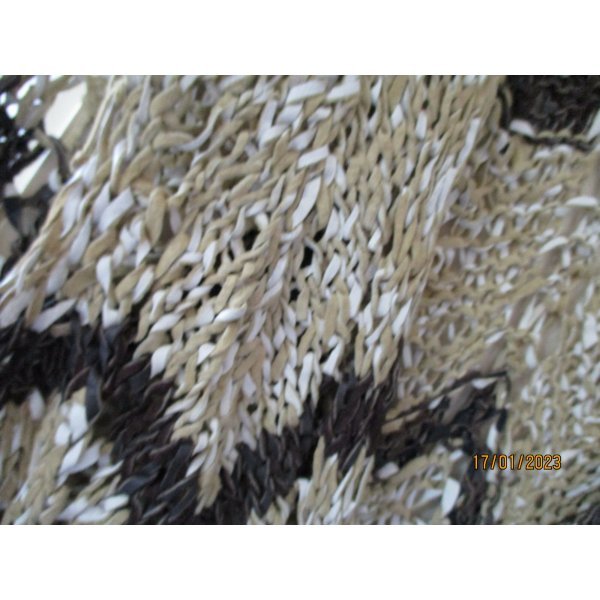 Weste aus Lederbändern