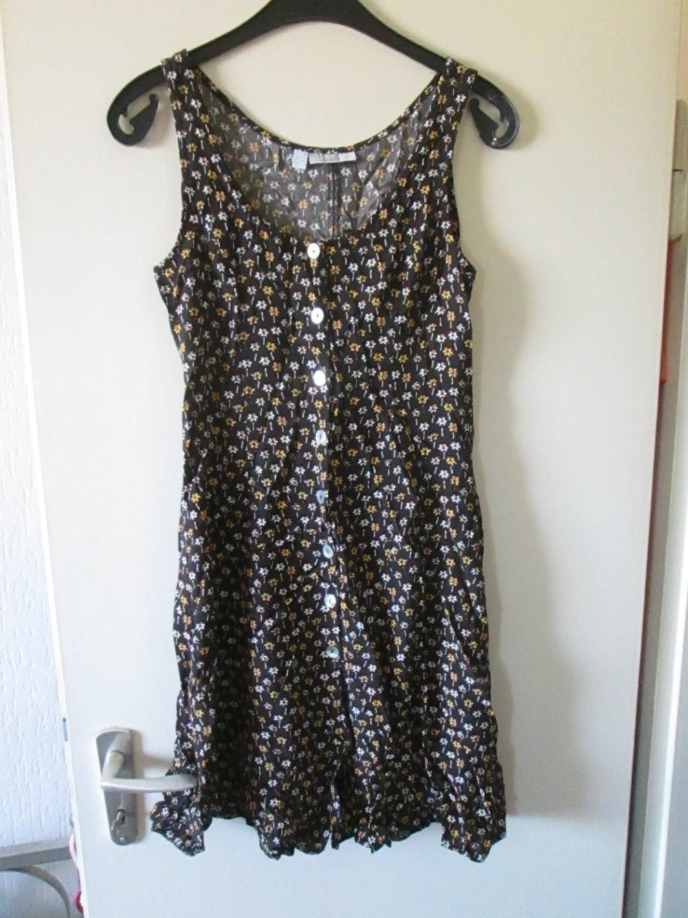 Blümchenkleid von Esprit