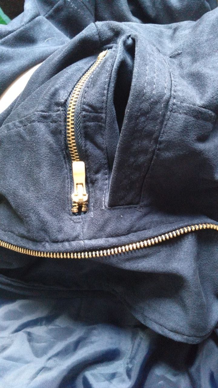 ungetragene dunkelblaue Lederimitat-Jacke Esmara