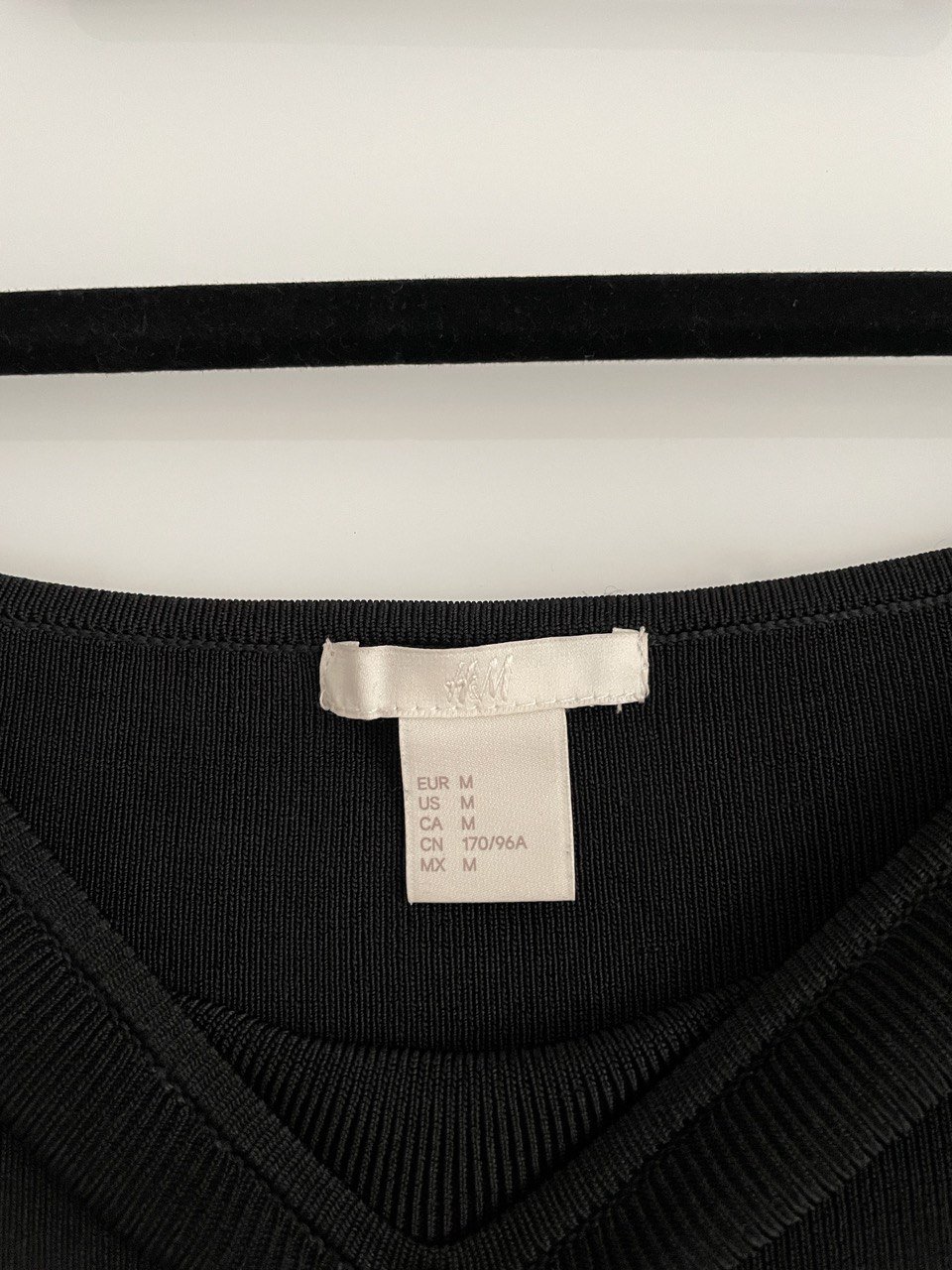 schwarzes edles Kleid