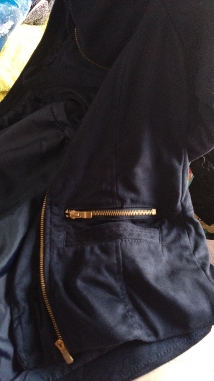 ungetragene dunkelblaue Lederimitat-Jacke Esmara