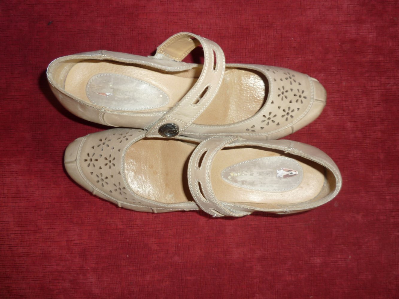 Damen Leder Schuhe Gr. 41 evtl. 41,5 Hush Puppies beige Pumps KEIN Balerina