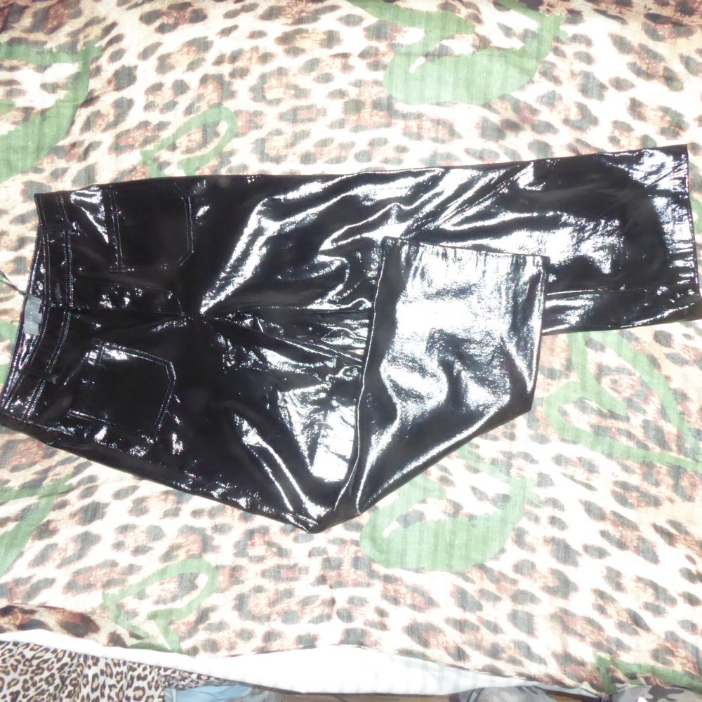 Damen Culotte Hose NEU XS 34 schwarz Lacklederoptik Love ... NP 119 €