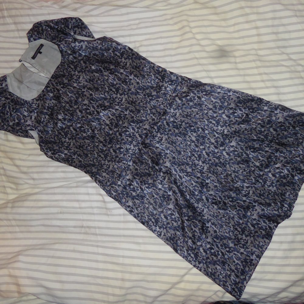 Kleid LUISA CERANO 38 S mit Seide Sommerkleid Etuikleid Coctailkleid NP 399 €