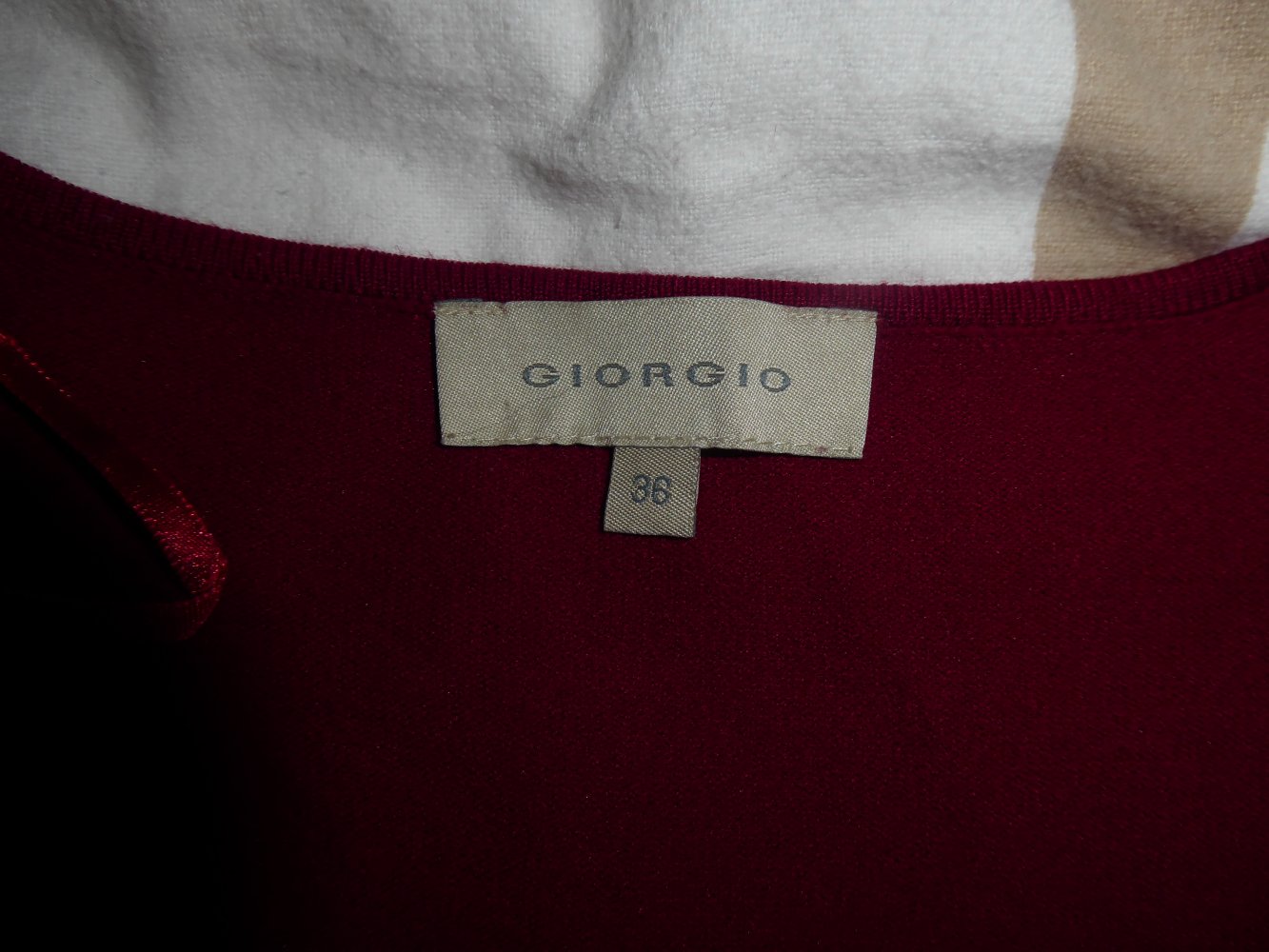 Damen Pullover S 36 evtl 38 rot weinrot bordeaux Feinstrick Pulli mit Viskose Giorgio