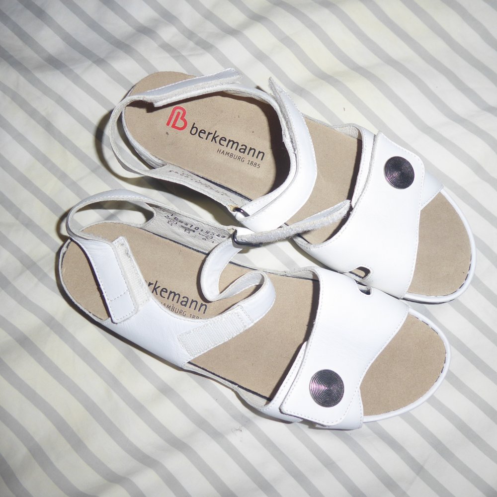 Damen echt Leder Sandale NEU Berkemann Fußbett 42 7,5 weiß Sandalette Schuhe Sommerschuhe NP 119€