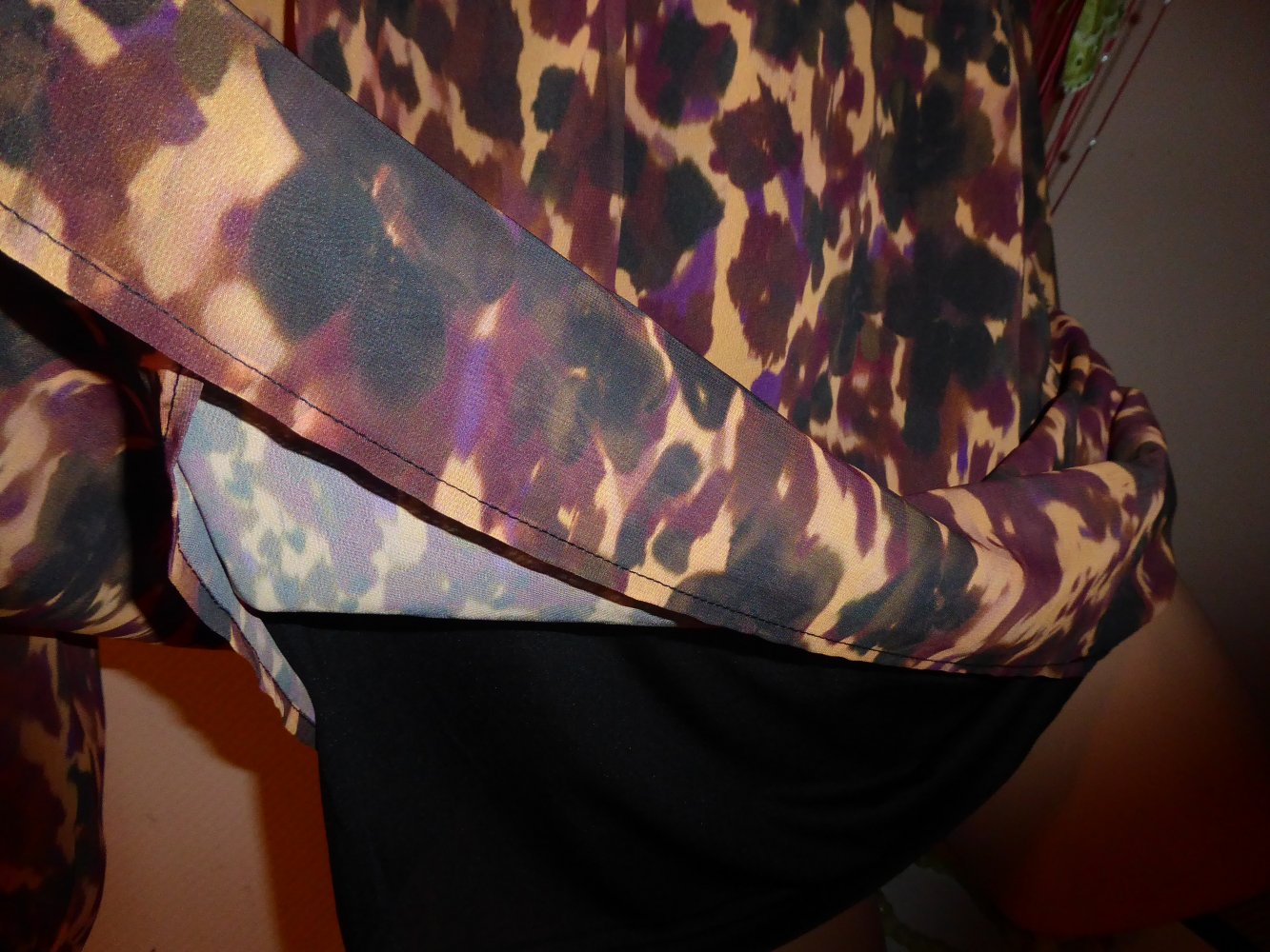 Bluse NEU stylische Tunika langarm 44 46 XL braun lila schwarz Chiffonbluse