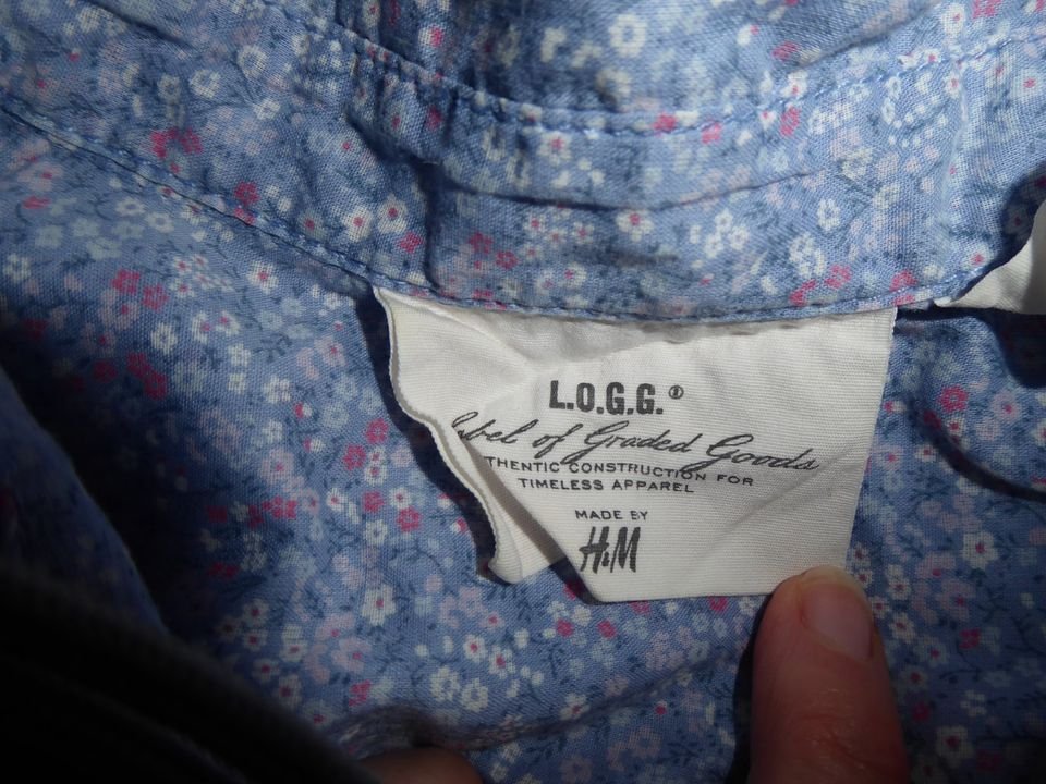 Damen Bluse Sommerbluse M 38 40 blau blumig kurzarm Viskose hauchzart Baumwolle