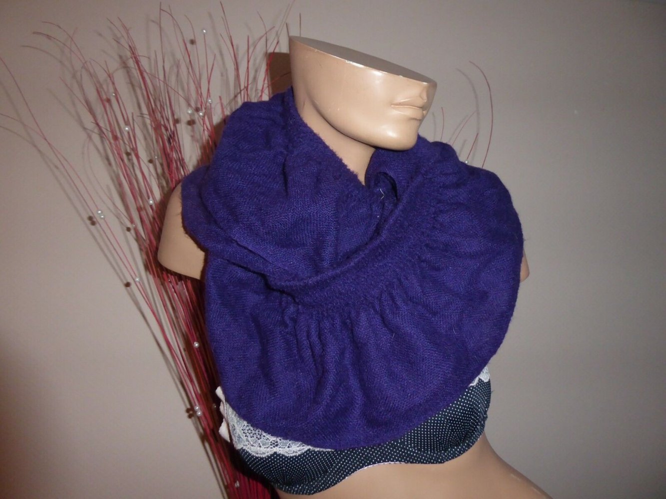 Damen SChal gerafft Stola Tuch Winterschal stretchig lila wie NEU 130 x 40 cm