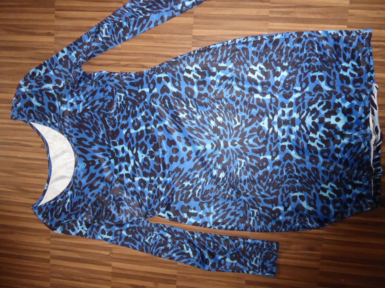 KLeid Minikleid NEU YIZOO Gr. M L 40 42 LEO LOOK blau schwarz Sommerkleid