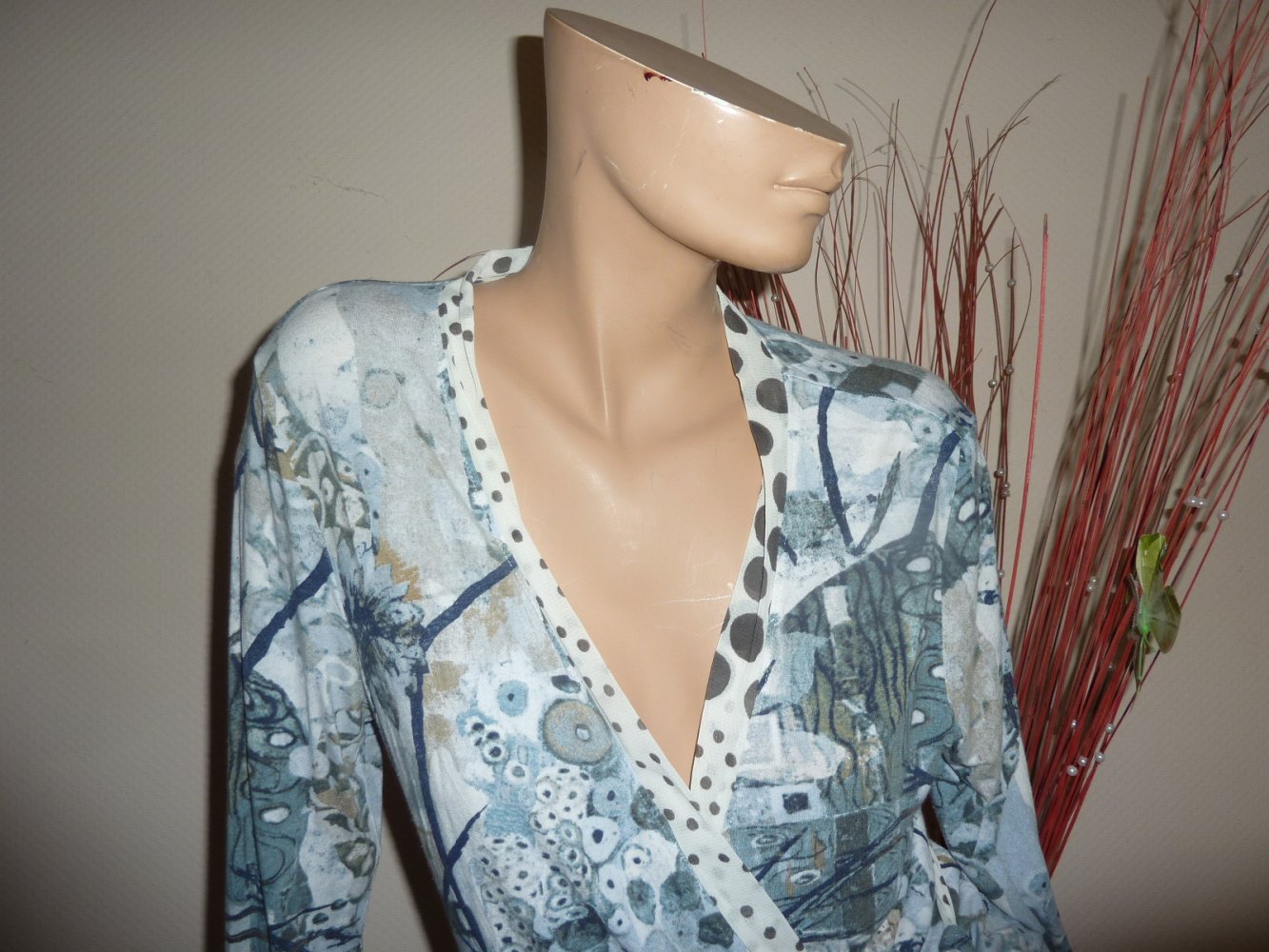 Damen Bluse 40 bis 42 M L neuwertig Wickelbluse Public Viskose langarm