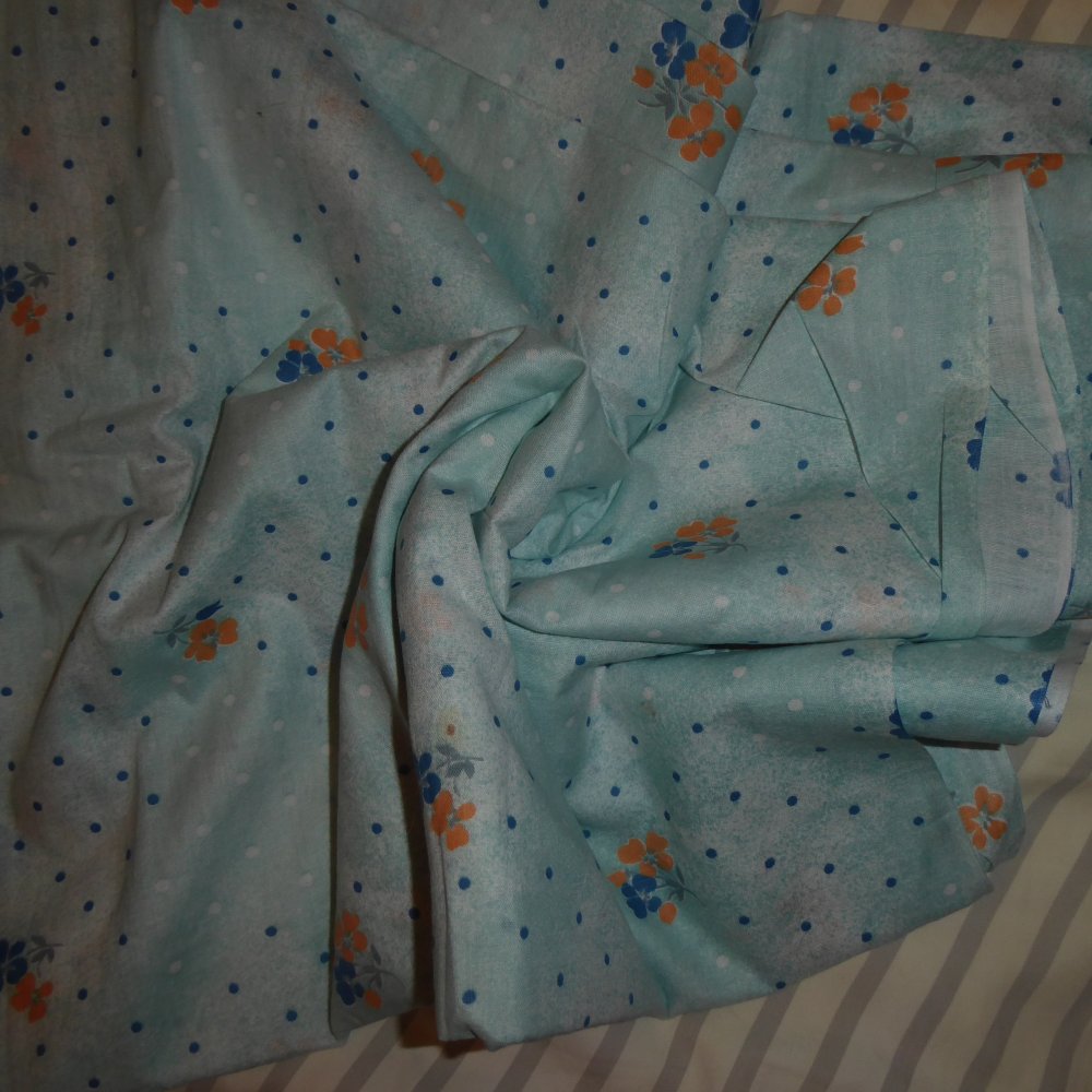 Stoff mint gepunktet Stoffrest nähen Baumwolle 7.30 x 98 cm Sommerstoff Batist