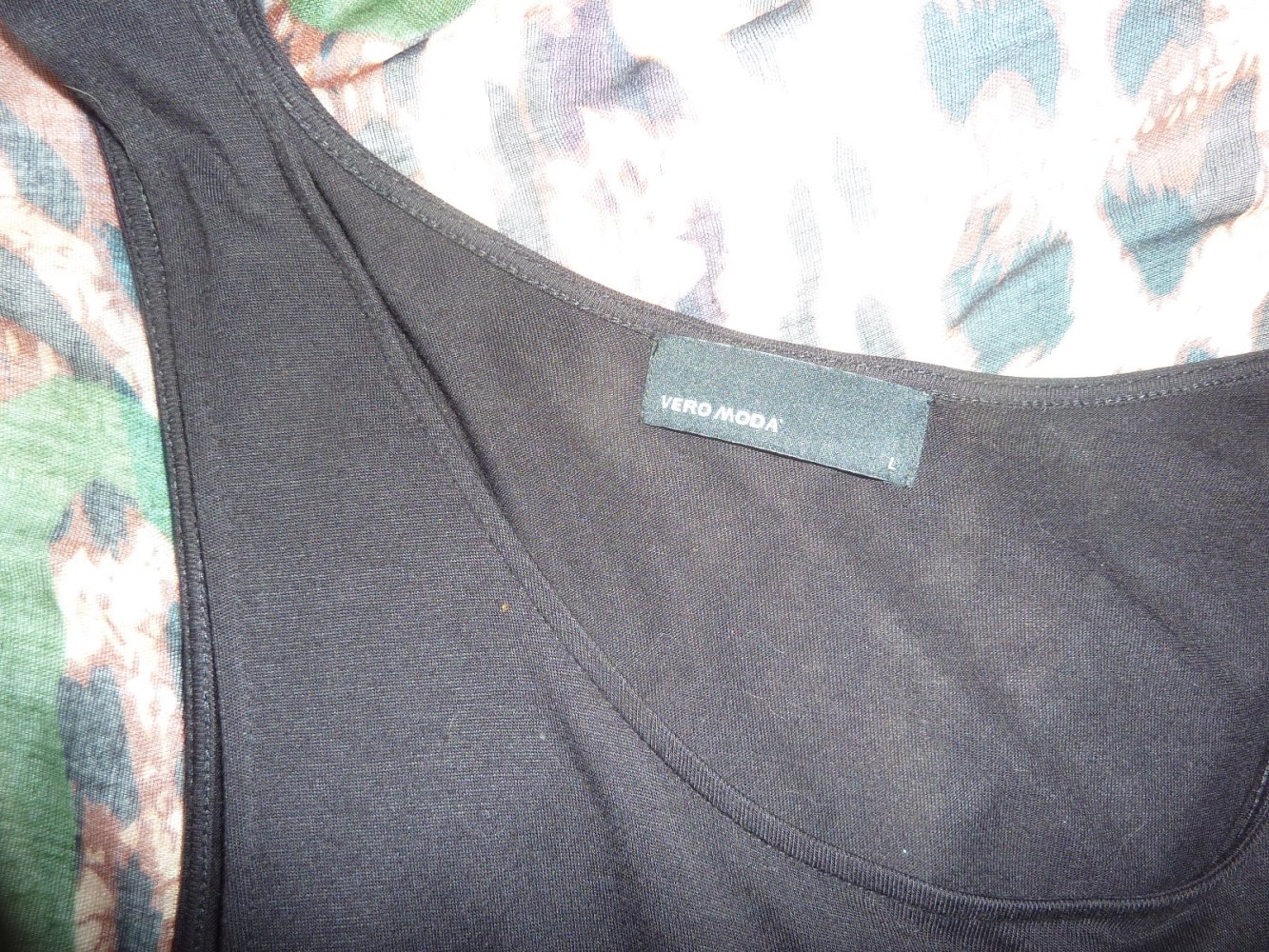 KLeid SExy FRansenkleid NEUwertig Viskose L wie M 40 42 Länge 104 cm schwarz Coctailkleid Sommerkleid Kofferkleid