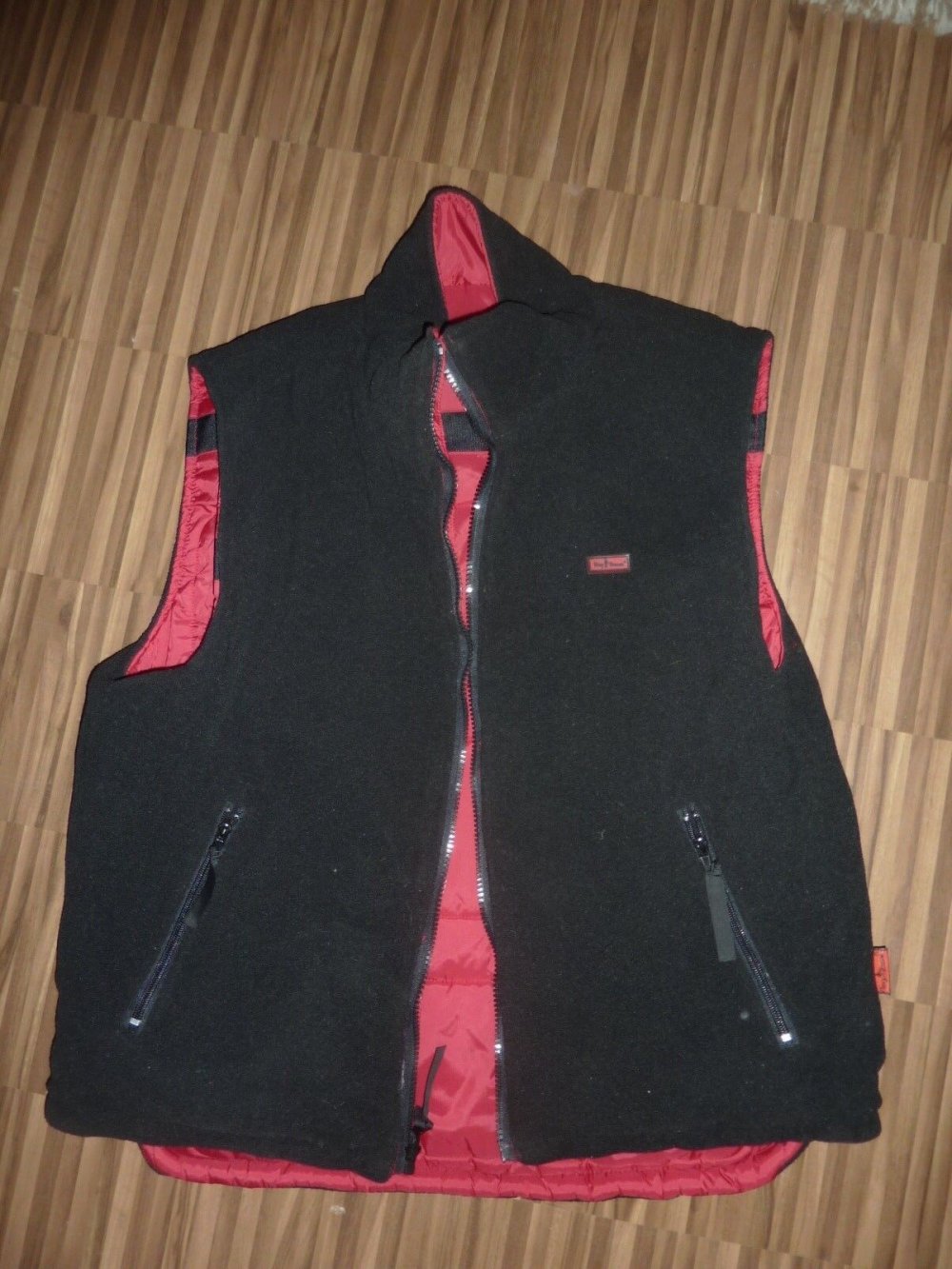 Jungen Herren WEste Winterweste Wendeweste schwarz rot S 164 166 168 Steppweste