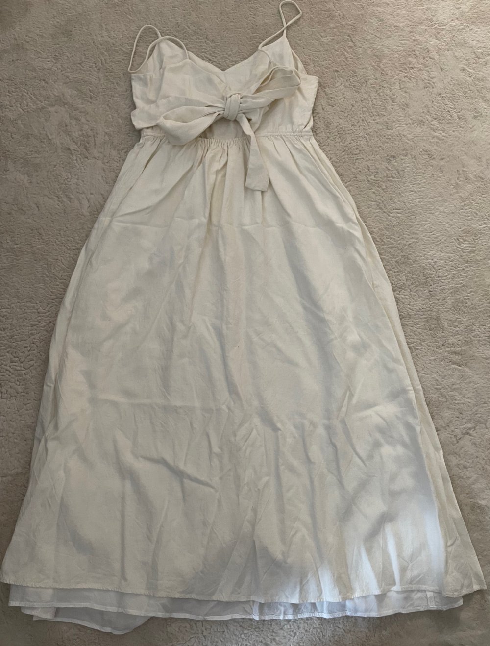 Midi Sommerkleid mit Rückenschleife
