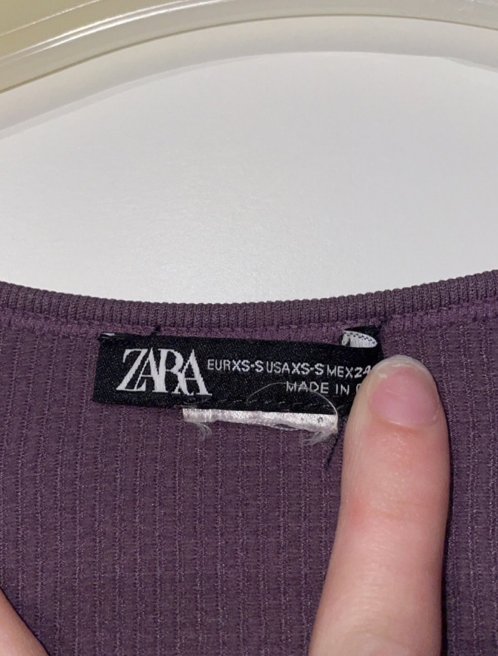 Zara Seamless Shirt