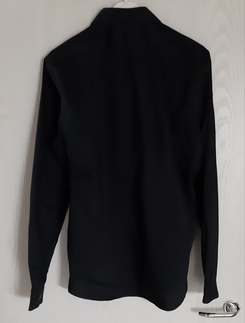 schwarzes Hemd von Wormland