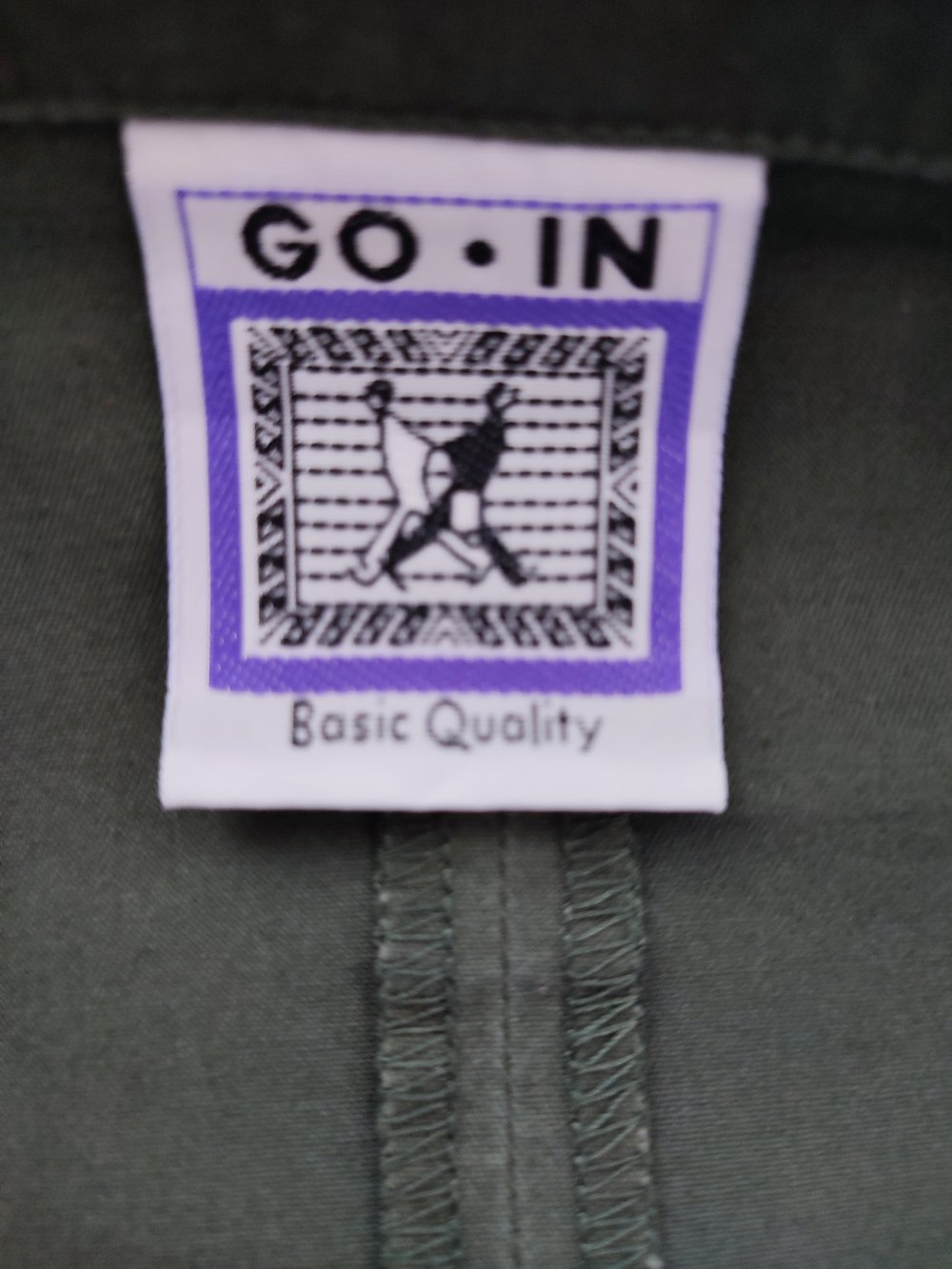 Ärmellose grüne Jacke von Go-In