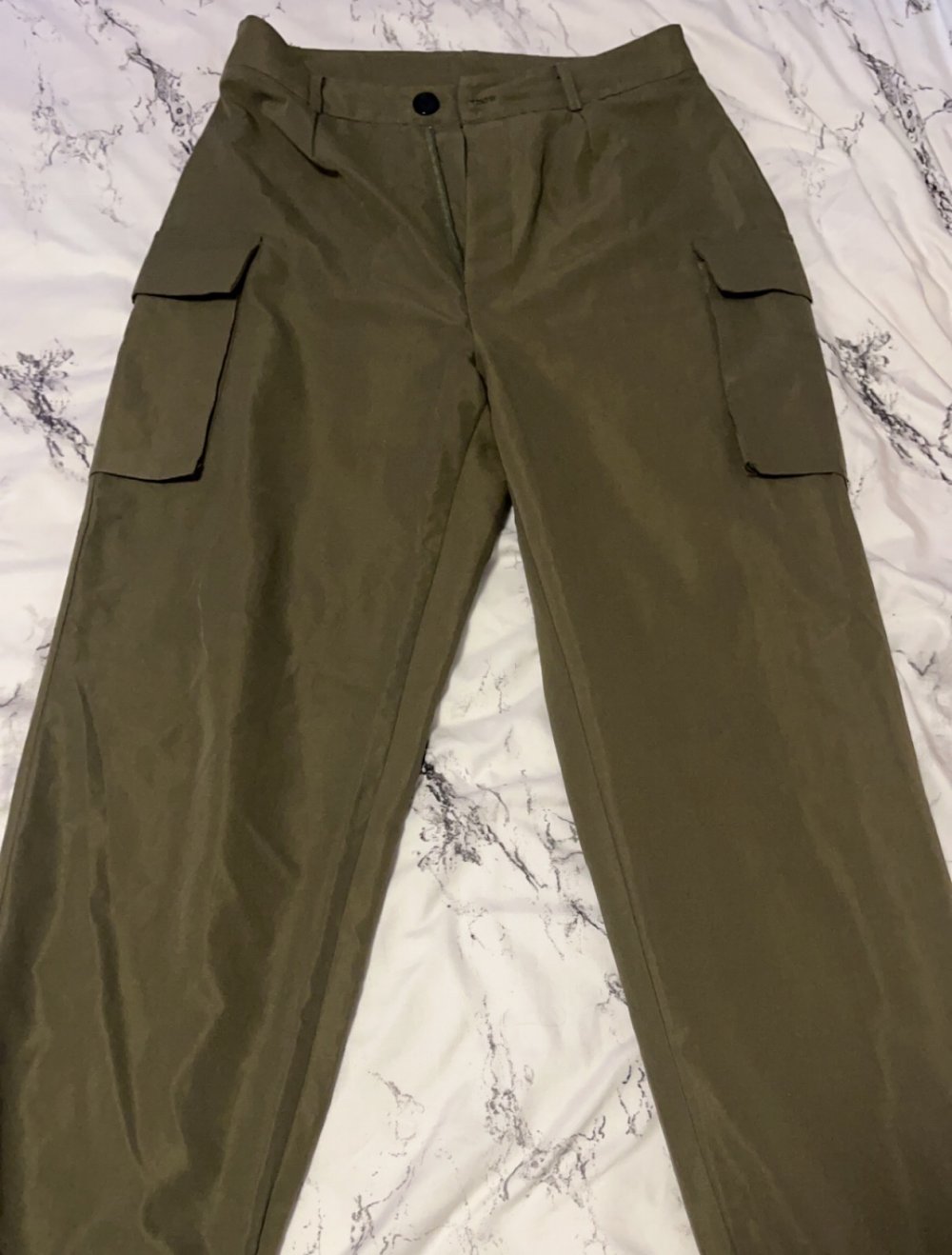 grüne/khaki cargohose