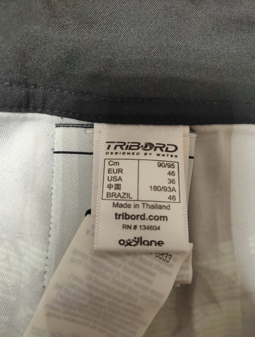 verschiedene Badeshorts