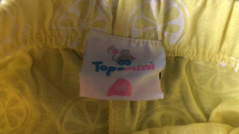 Kurze Shorts - Zitronen Motiv