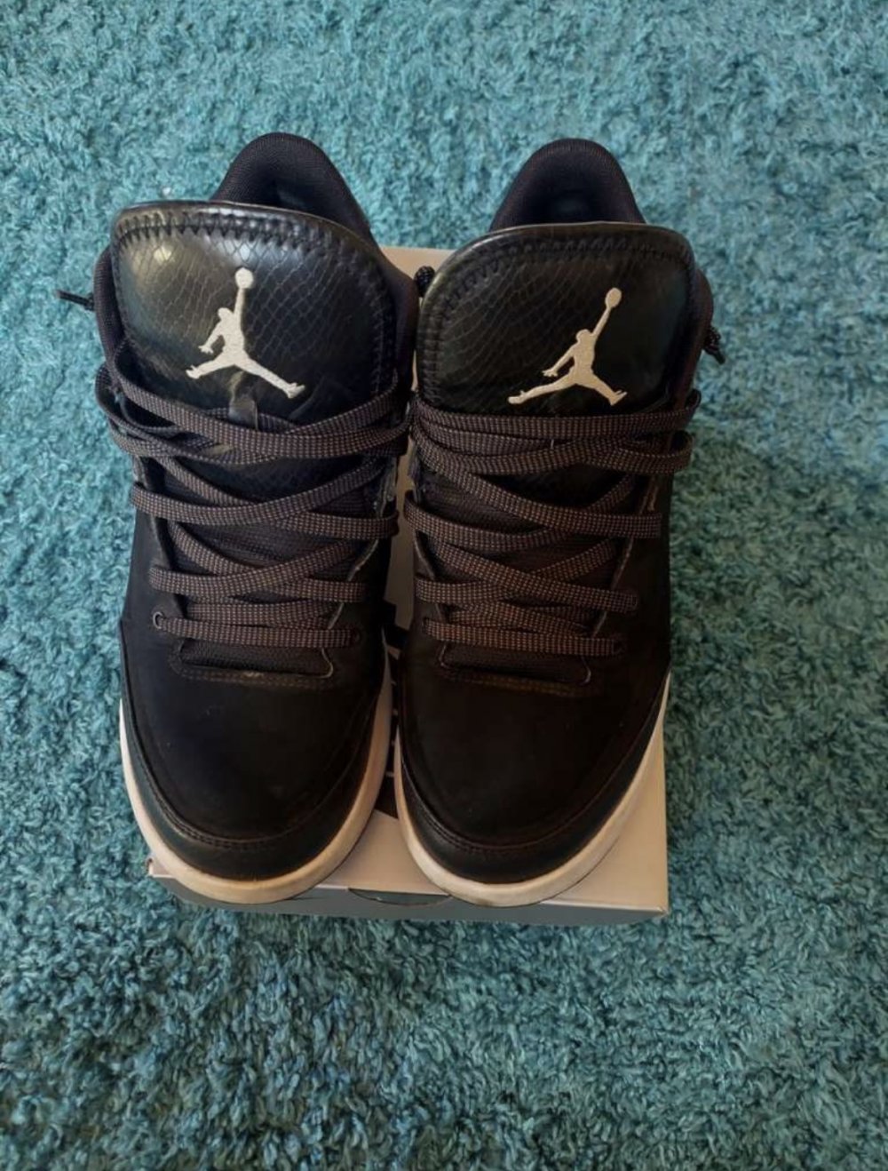 Jordan Sneakers