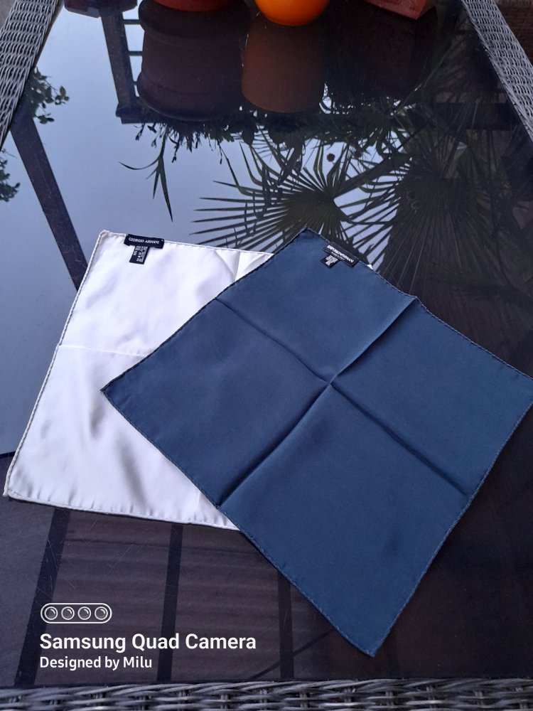 Schönes Tuch von Armani