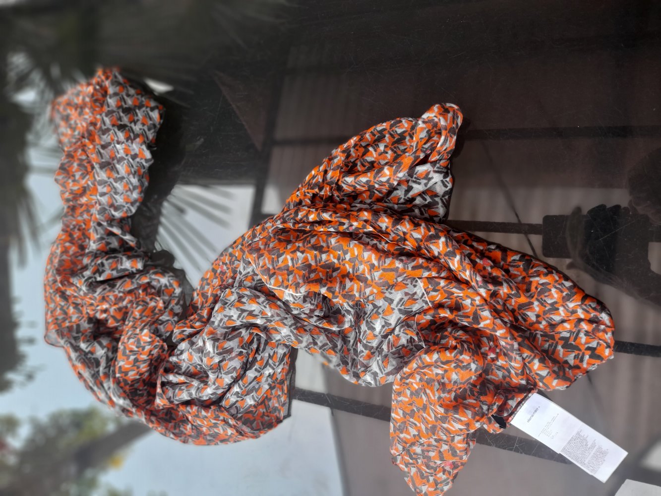 Schöne Stola aus 100% Modal Natur Faser 