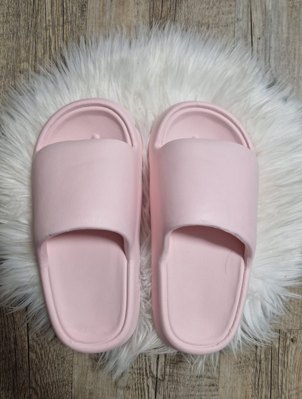 Rosane Sandalen/Latschen