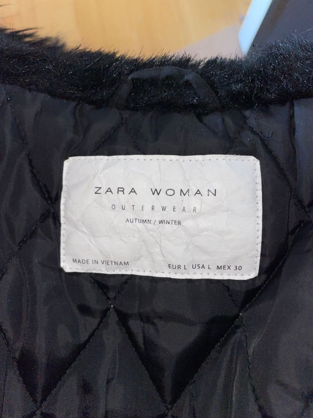 Schwarze Winterjacke Zara, Größe L