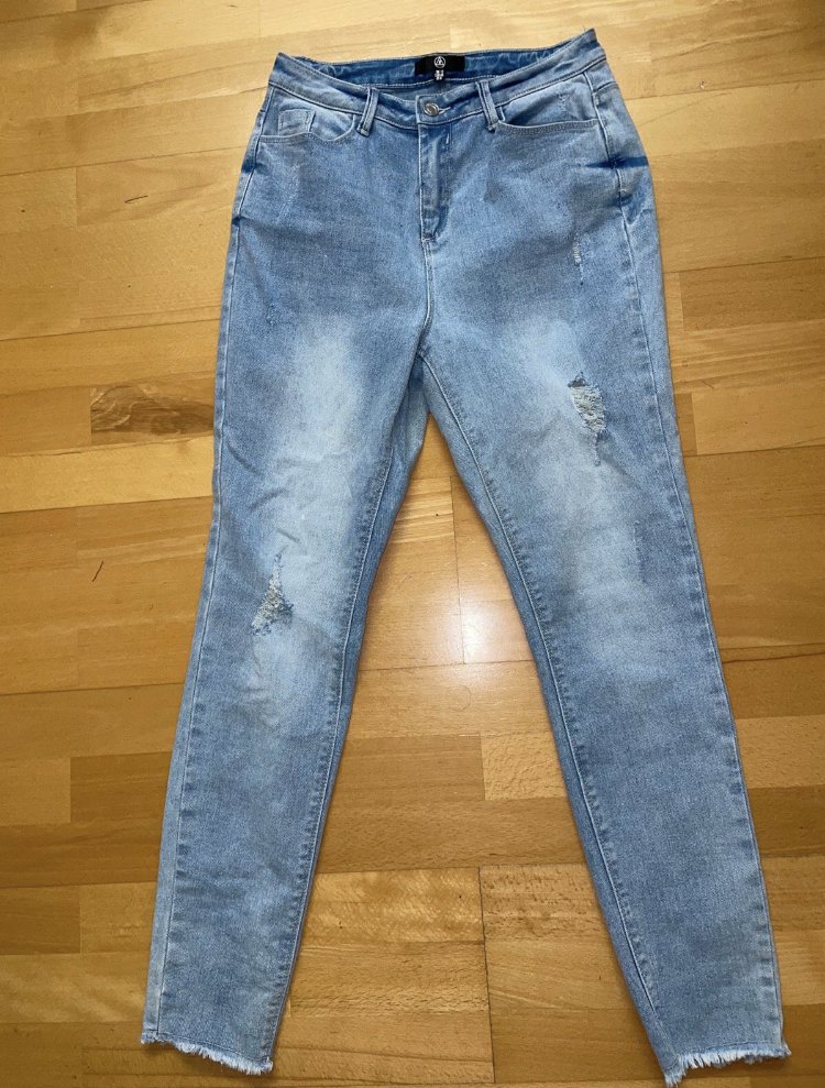 Missguided blaue Jeans Größe 40
