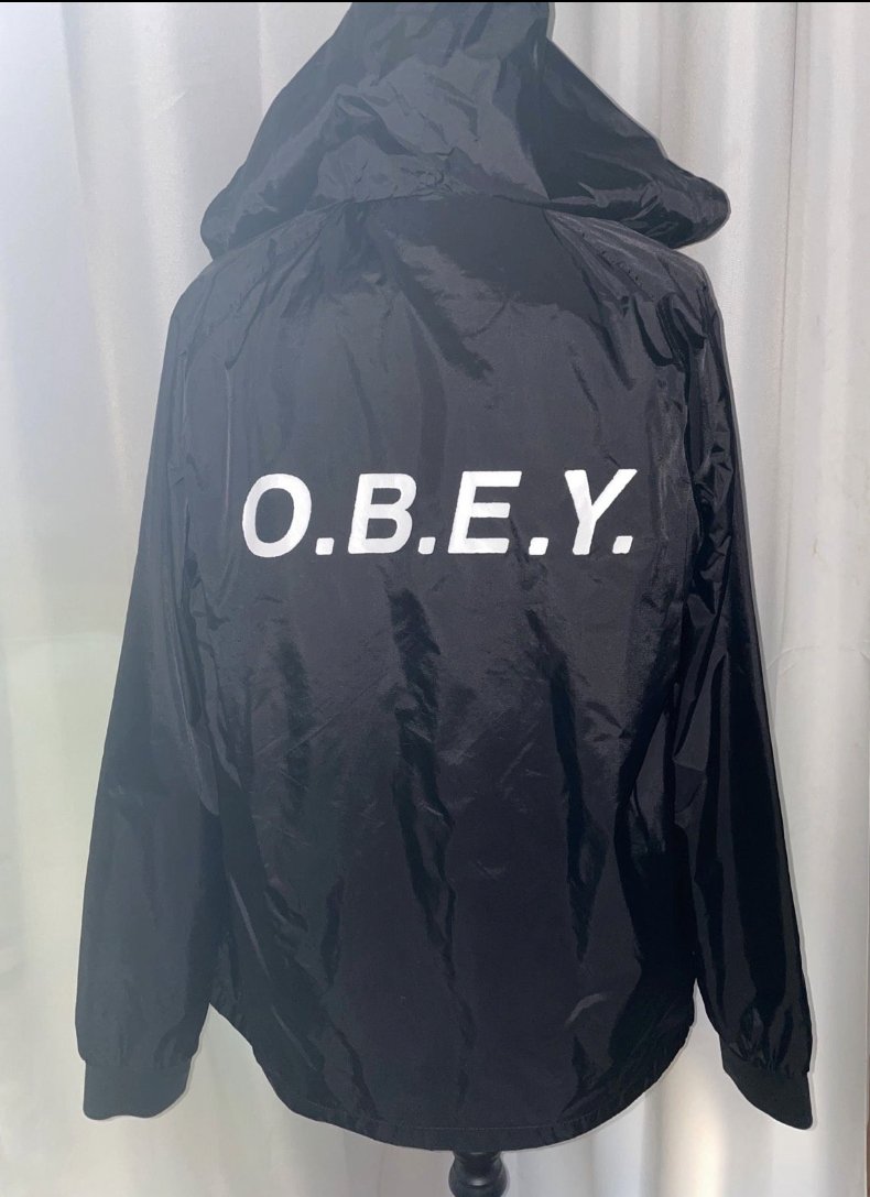 O.B.E.Y, Jacke schwarz, Größe S