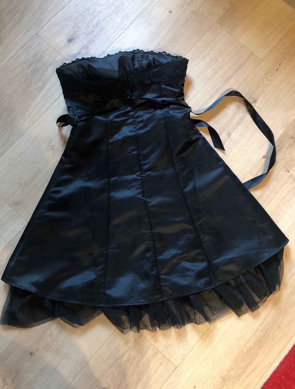 Kleid schwarz