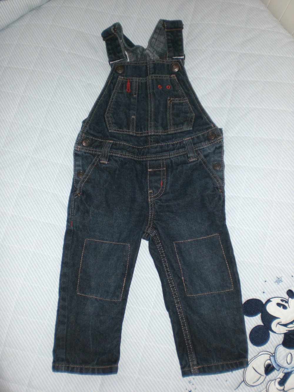 H&M Latzhose Overall Jeans dunkelblau 6-9 Mon. Gr. 74 top 1