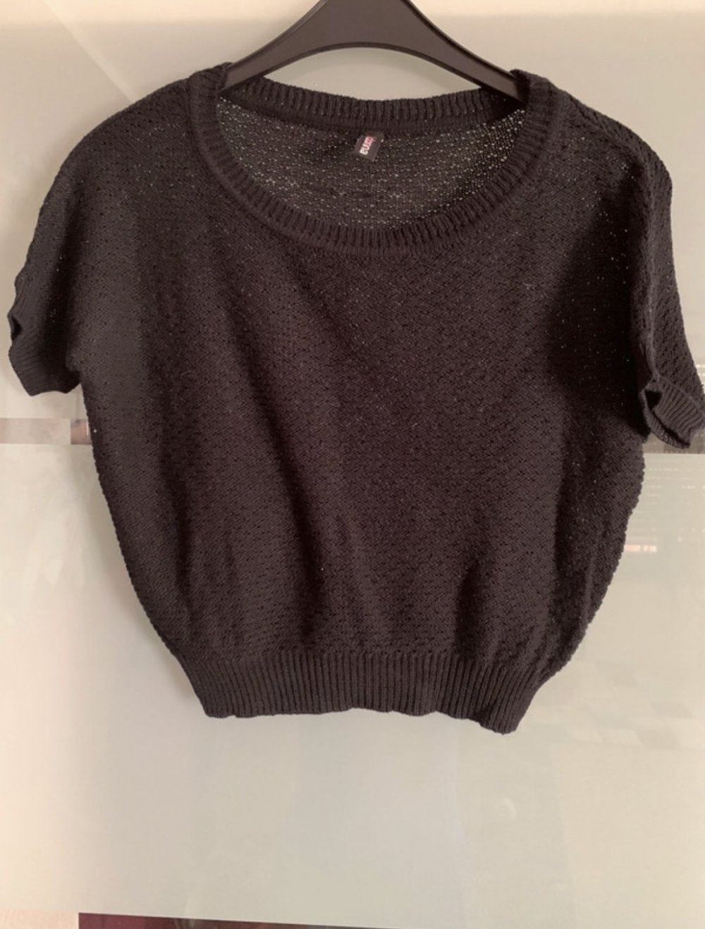 Bauchfreies Oberteil