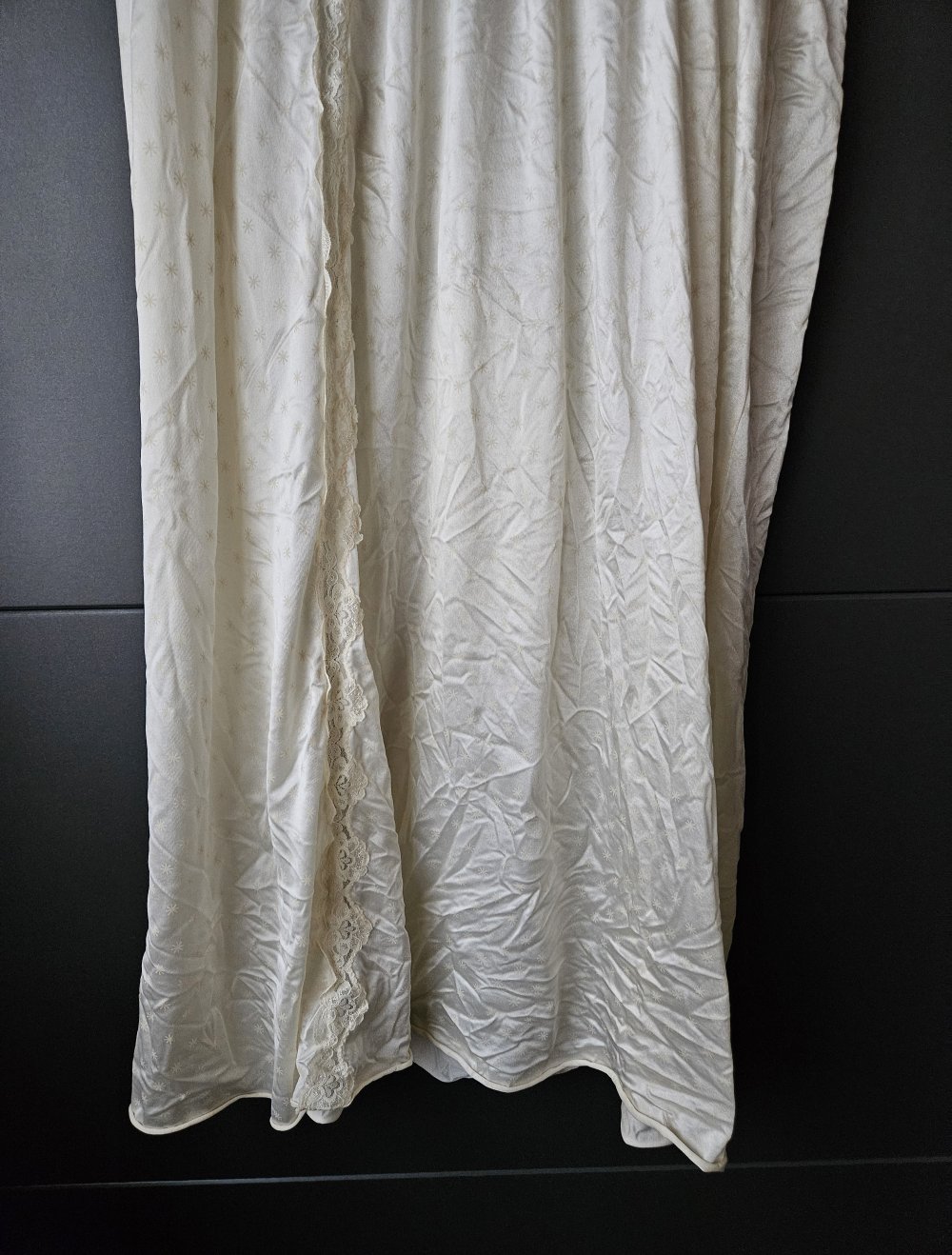 Wunderschönes Nachthemd, Größe M