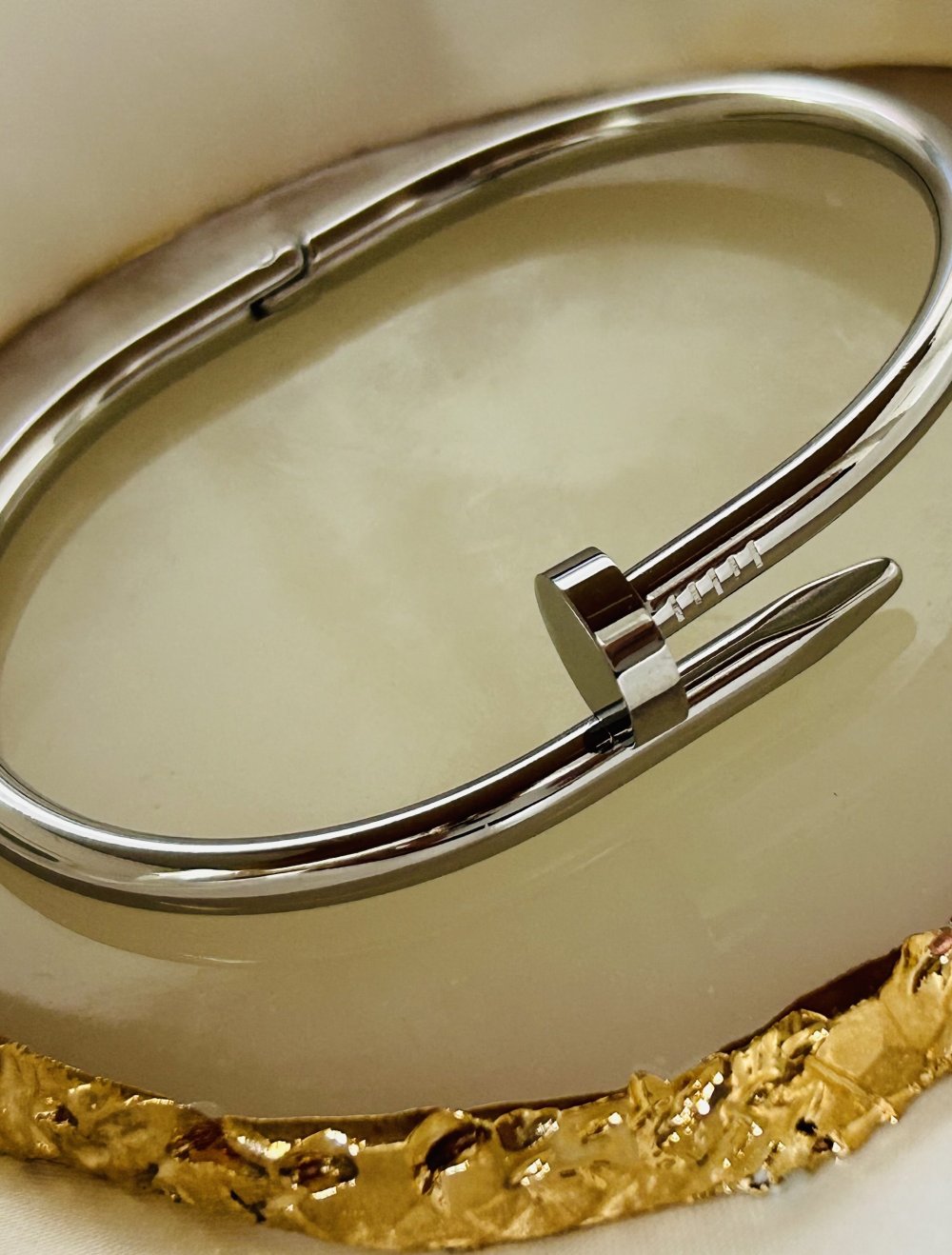 Armband aus Edelstahl